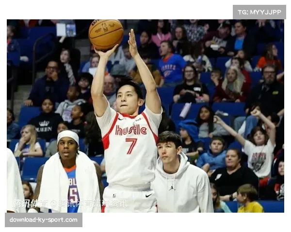 NBA官方更新河村勇辉身高从1米73缩水至1米70 引发球迷热议讨论